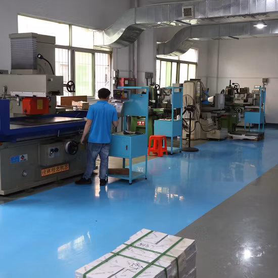 Servicio de producción de metal de acero inoxidable de latón de piezas de aluminio de mecanizado de torneado horizontal CNC